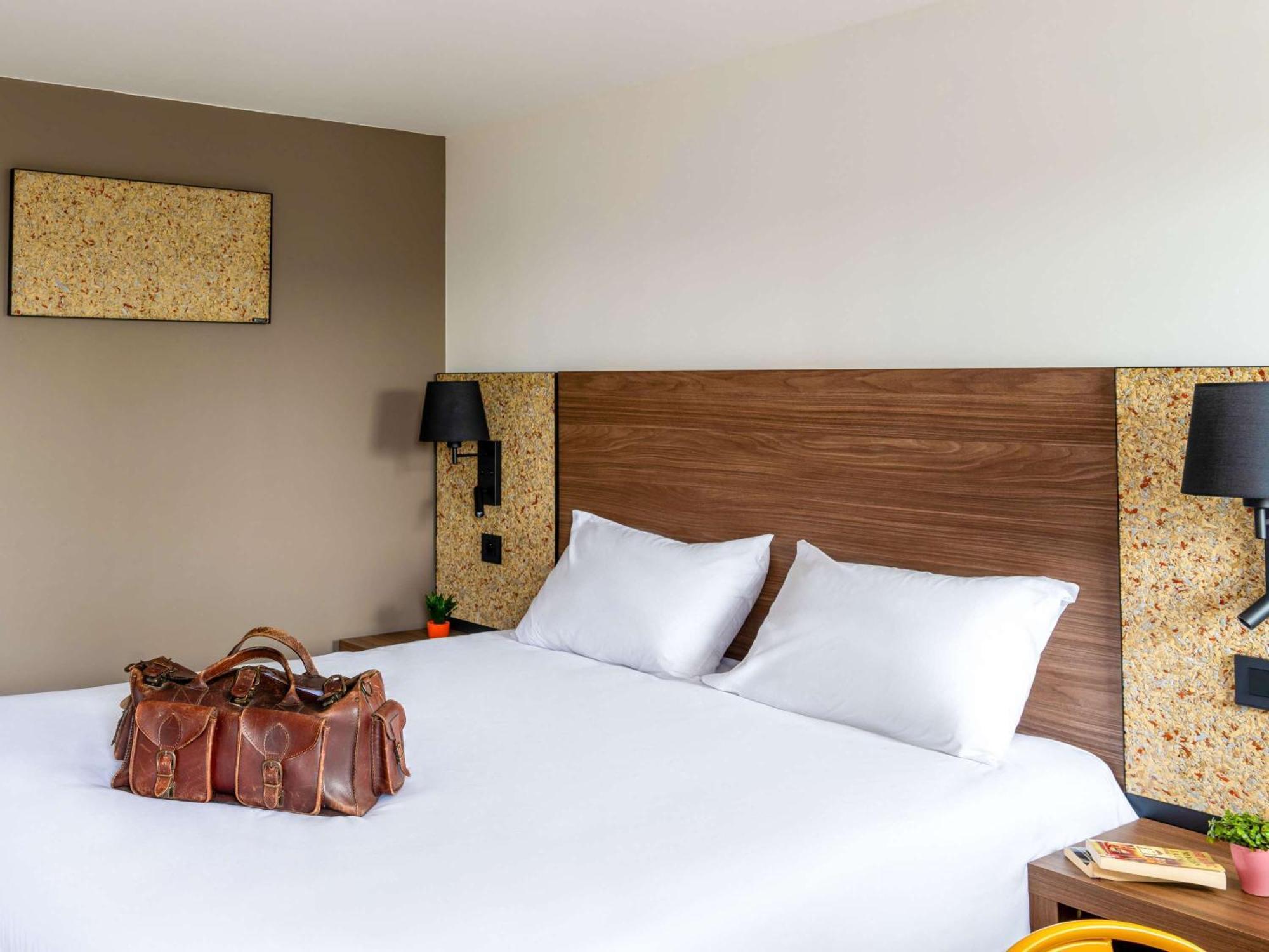 Greet Hotel シャテルロー エクステリア 写真