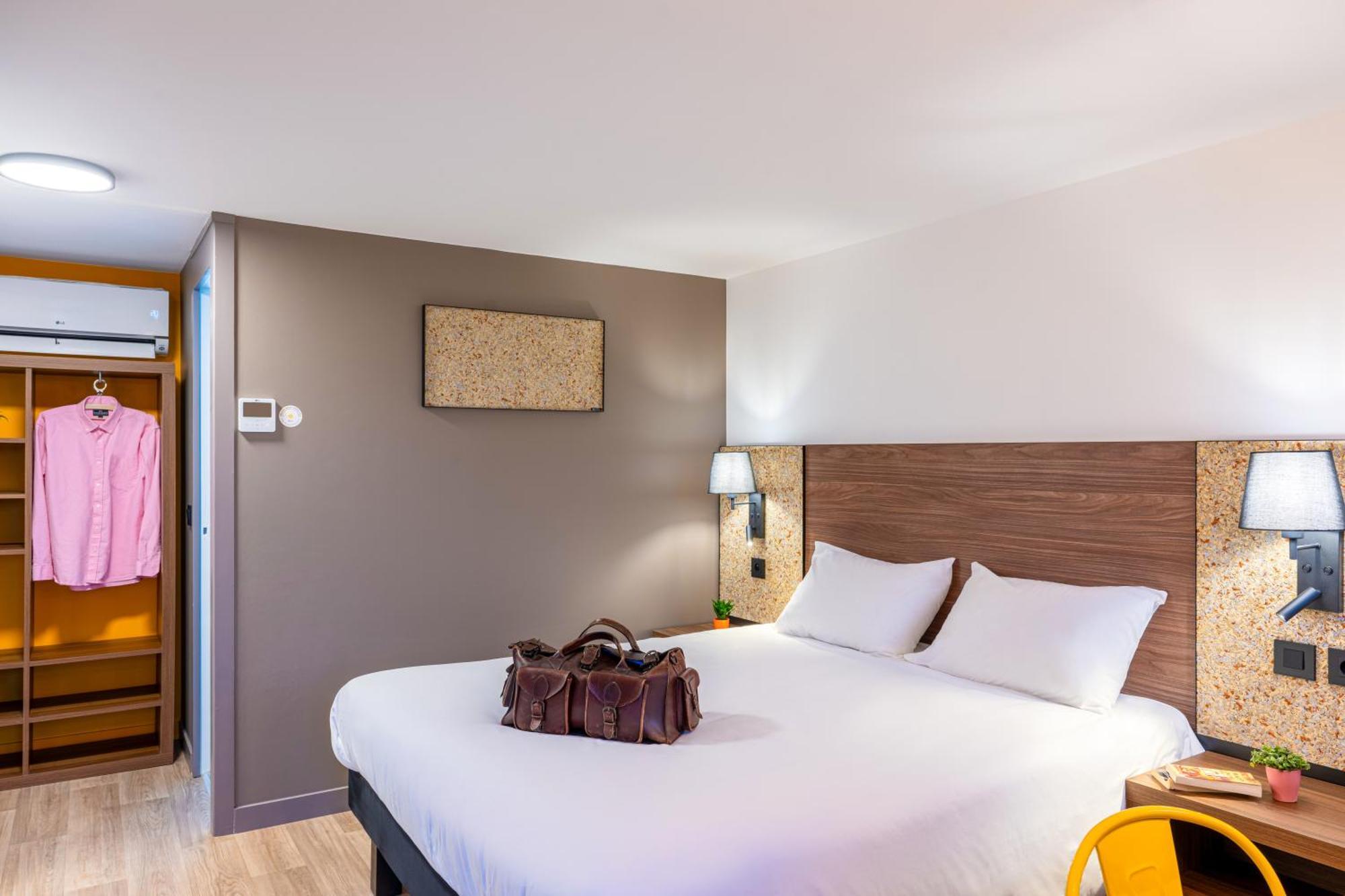 Greet Hotel シャテルロー エクステリア 写真