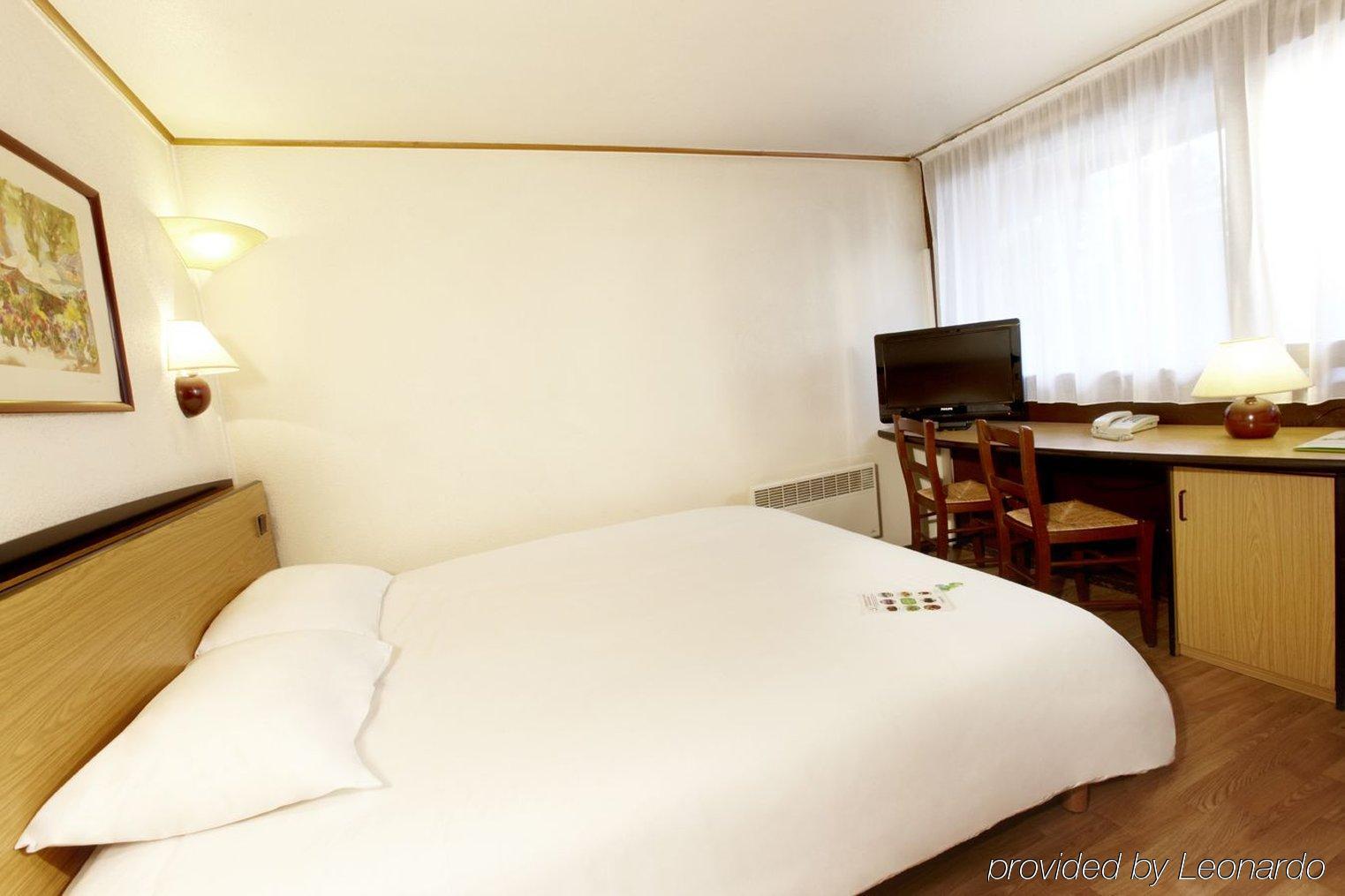 Greet Hotel シャテルロー エクステリア 写真