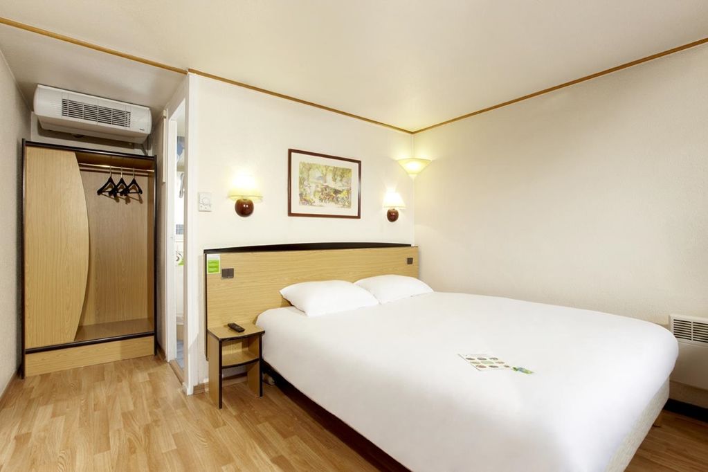 Greet Hotel シャテルロー エクステリア 写真